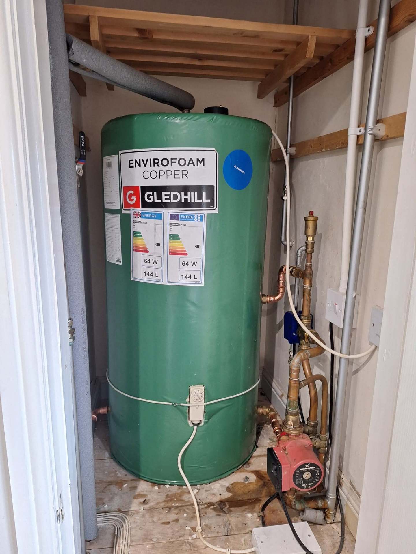 Gledhill EnviroFoam unvented hot water cylinder installed as part of a full central heating system